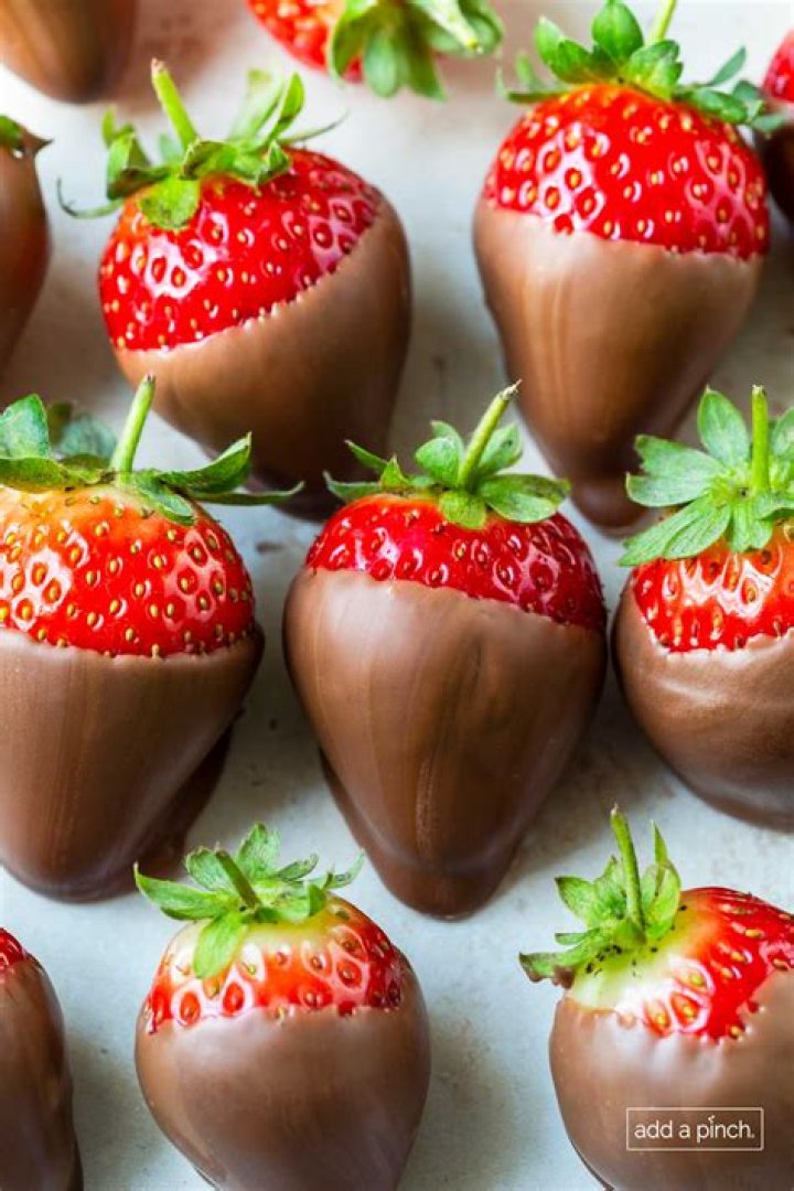 Are chocolate covered strawberries fattening