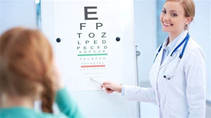 Are eye exams free at Walmart