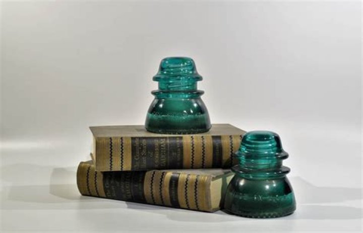 Are glass insulators worth anything