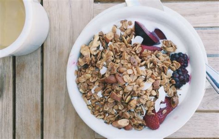 Can Granola be eaten as cereal