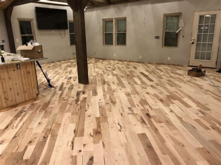 Can hardwood floors be patched