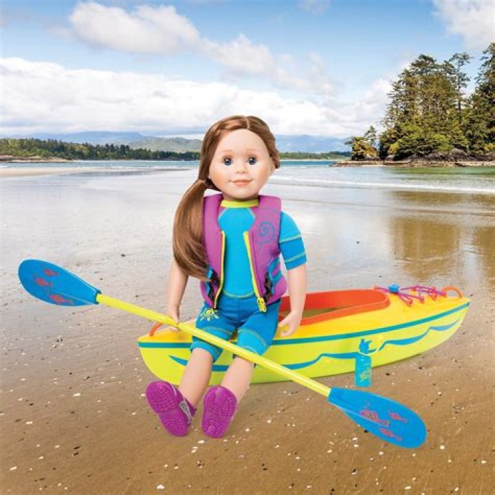 Can Maplelea dolls go in water