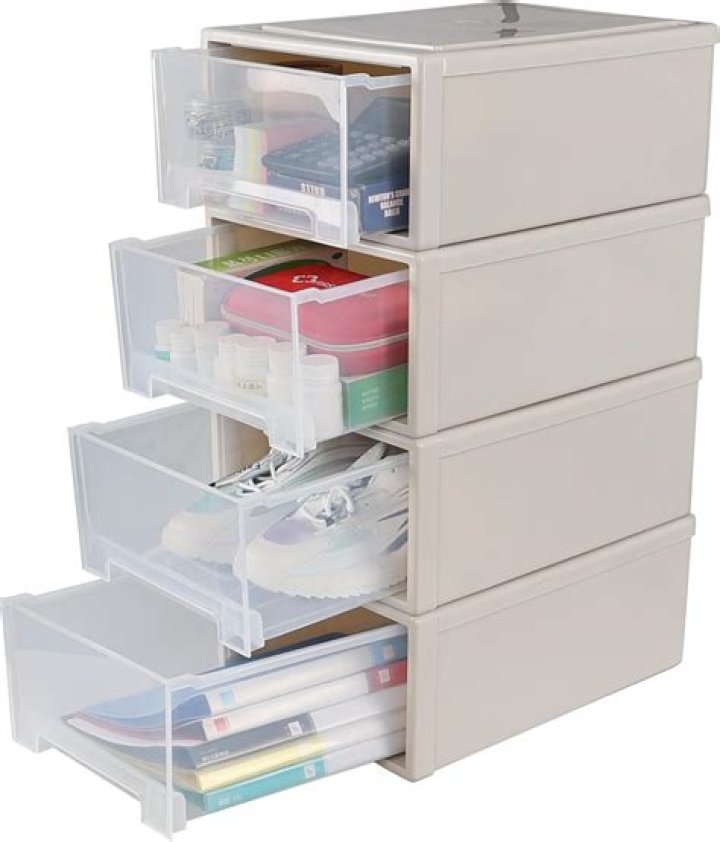 Can plastic drawers be stacked