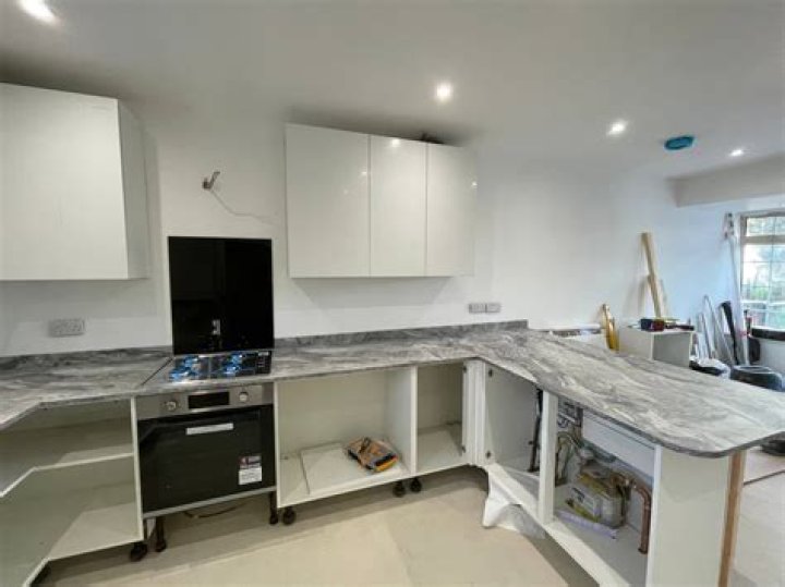Can you burn laminate worktops