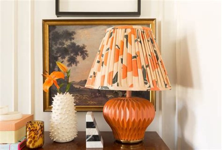 Can you paint a pleated lampshade