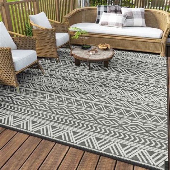 Can you put a regular rug outside