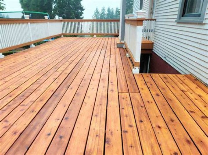 Can you stain cedar decking