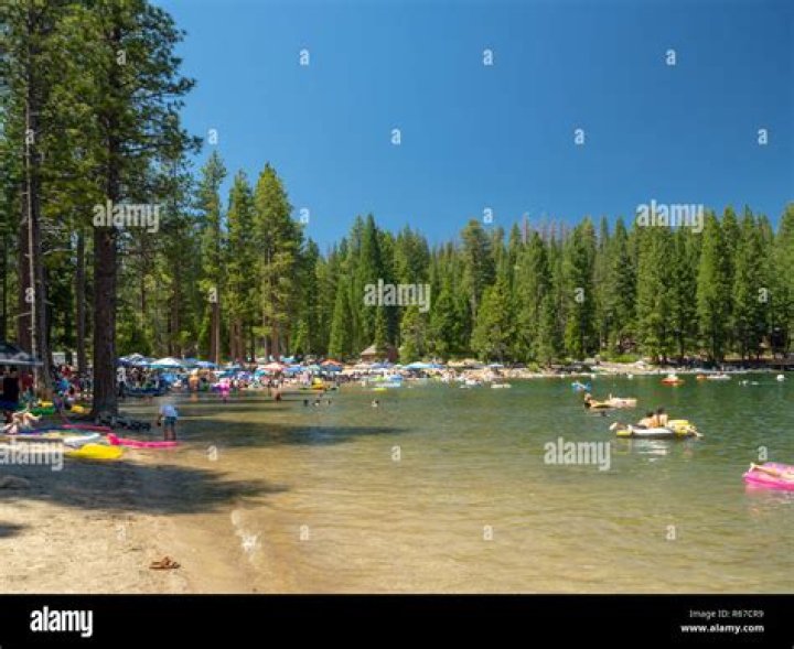 Can you swim in Pinecrest Lake