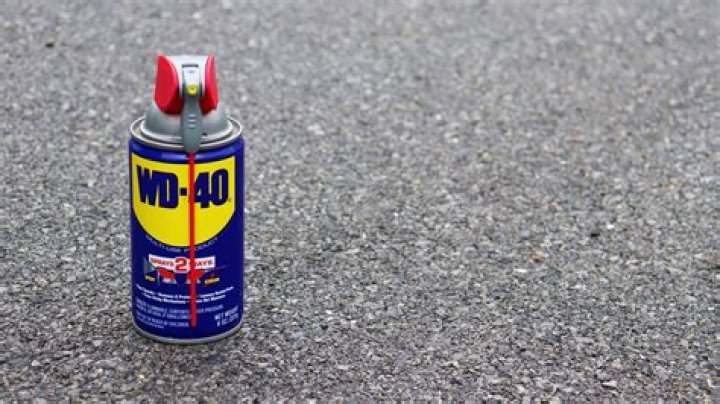 Does WD-40 Remove rust from stone