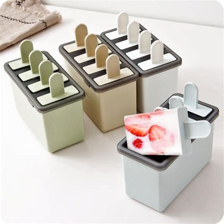 How do you get popsicles out of the mold