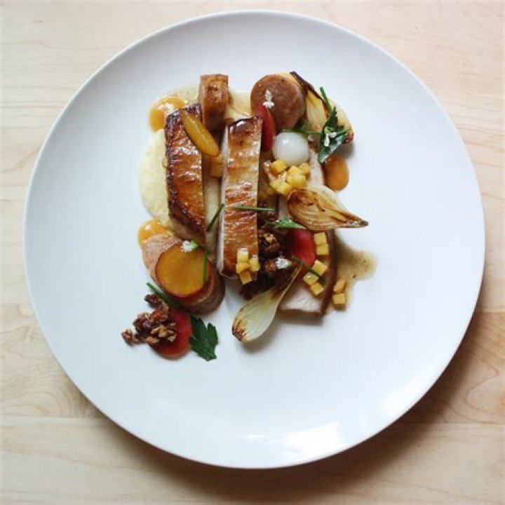 How do you plate food like a chef