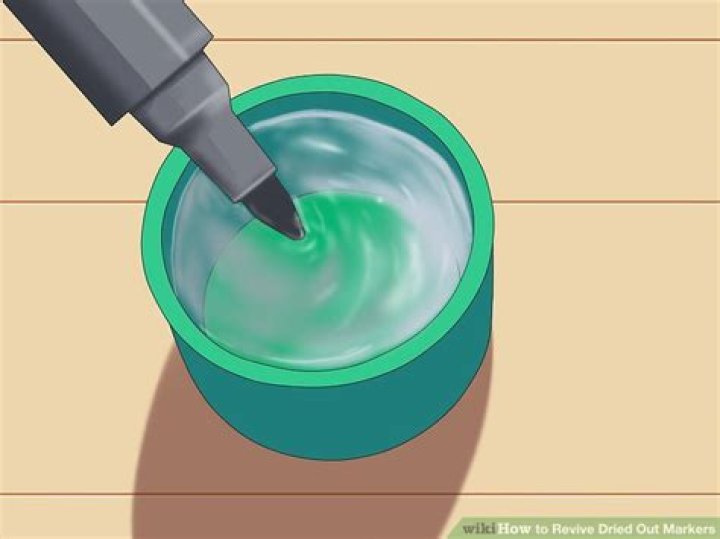 How do you revive a dried out pen