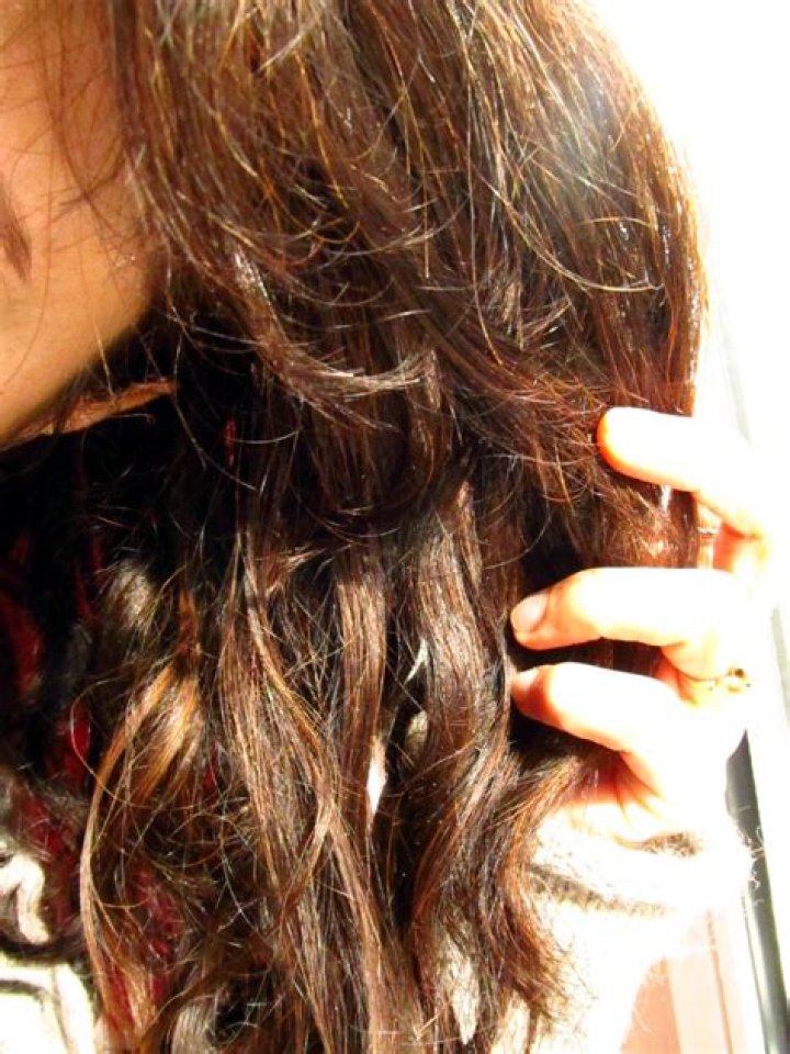 How do you use rye flour for hair