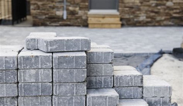 How many block paving are in a m2