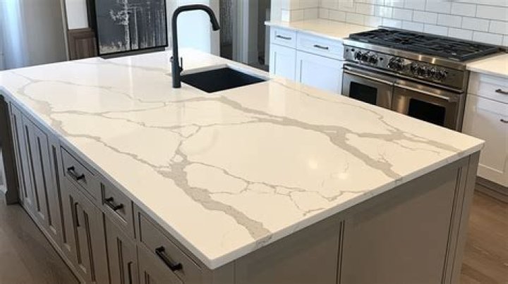 How much is calacatta quartz slab
