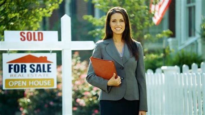 Is being a realtor good money