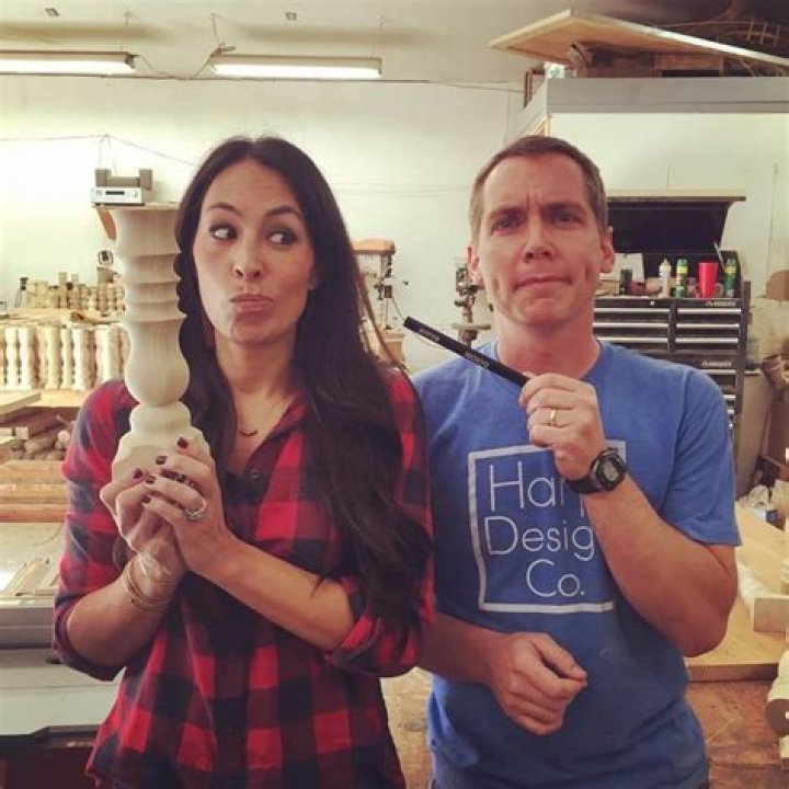 Is Clint Harp in love with Joanna