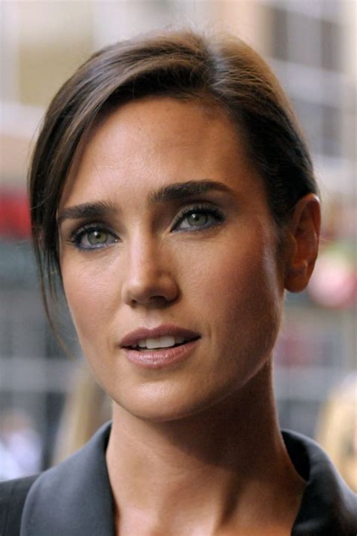 Is Jennifer Connelly beautiful