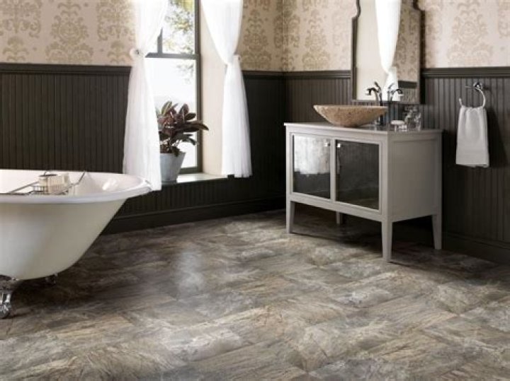 Is linoleum good for bathrooms