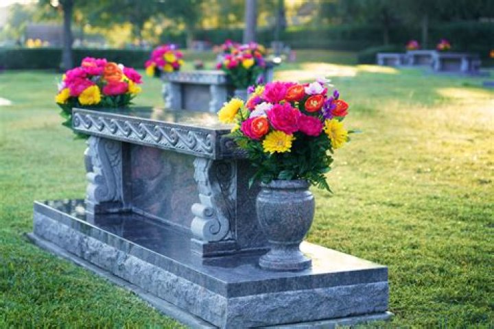 Should you put flowers on a grave