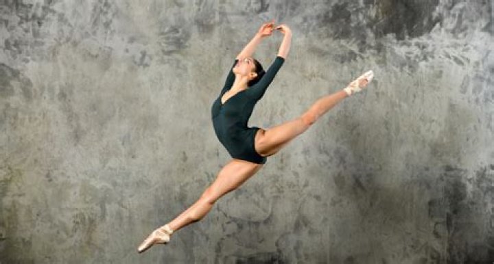 What are air dancers used for