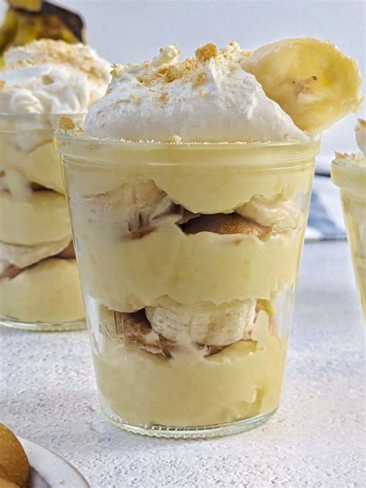 What are pudding cups made of