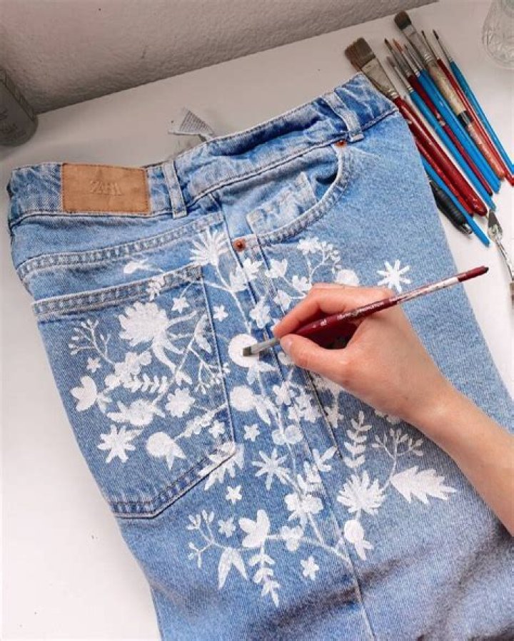 What can I paint my jeans with