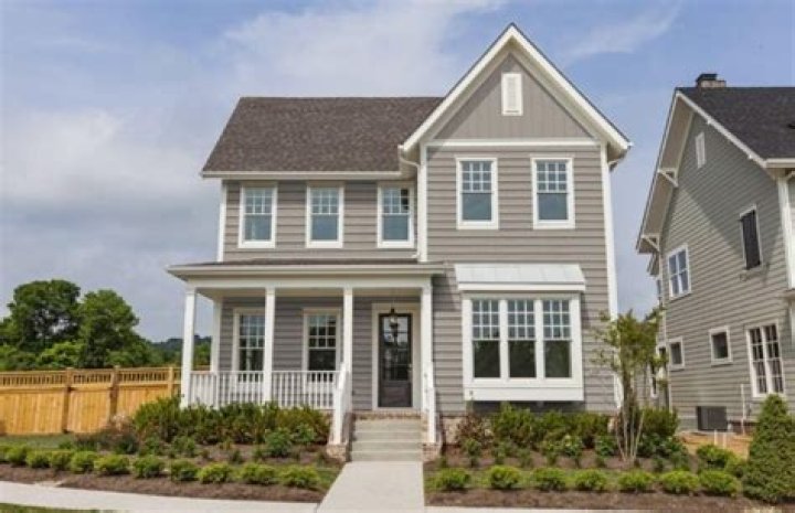 What color is natural clay siding