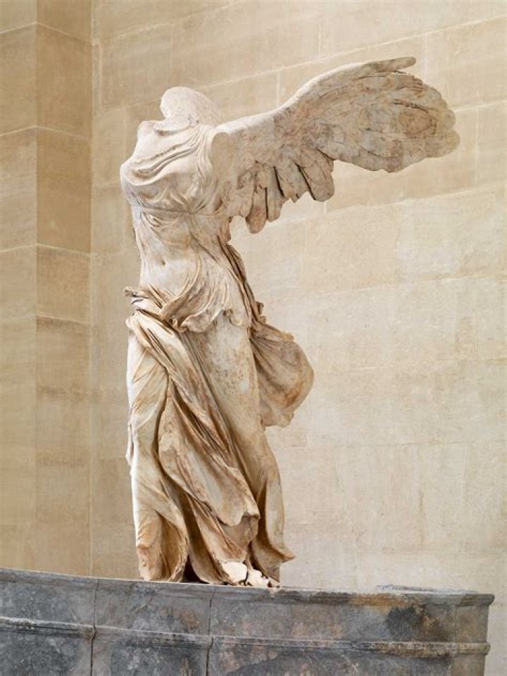 What did the Winged Victory of Samothrace look like