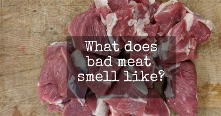 What does bad meat smell like