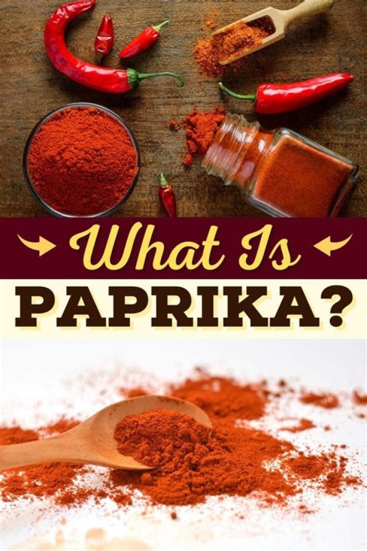 What flavor does paprika give