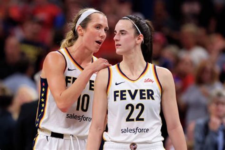 What is Tara VanderVeer salary
