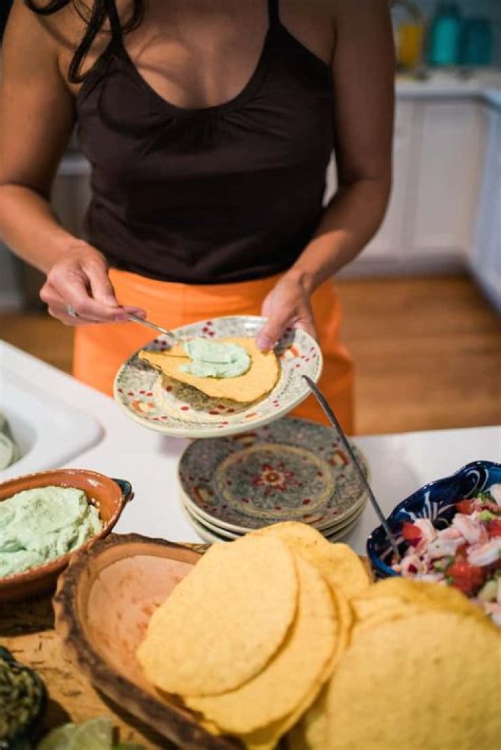What time is the main meal in Spanish speaking countries