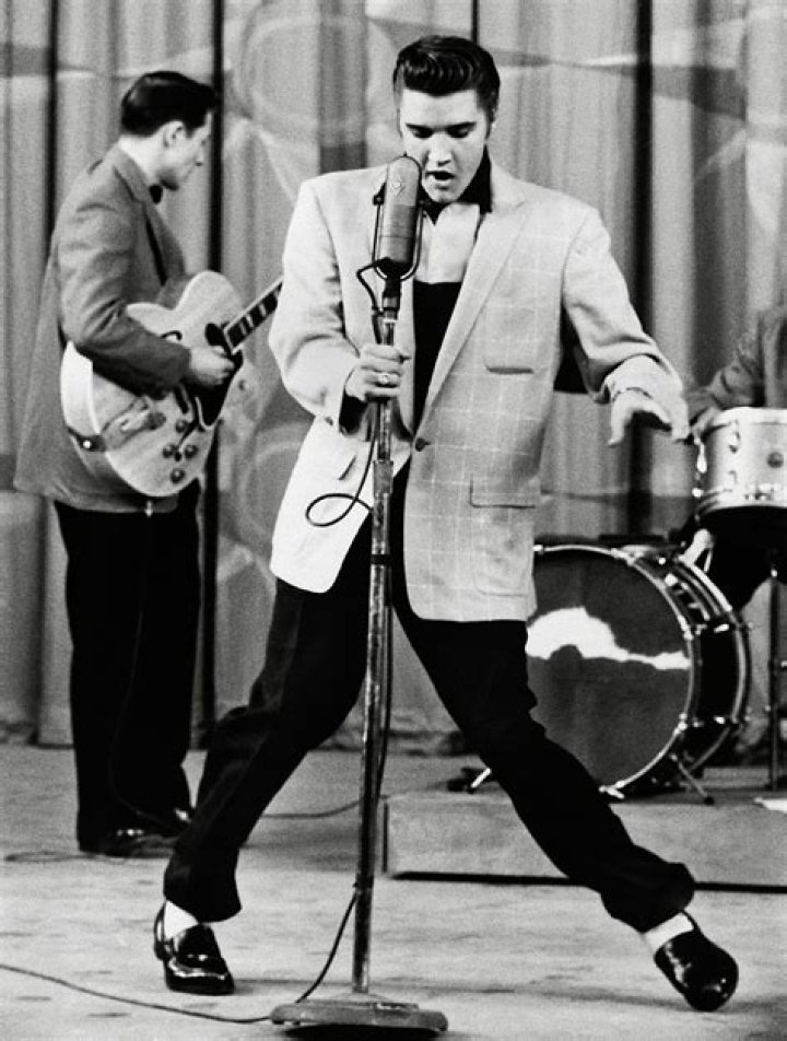 What was Elvis Presleys MOS in the Army