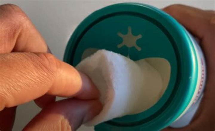 What wipes can you use on leather
