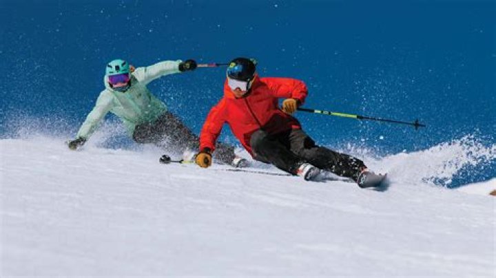 When can you snowboard in Mammoth