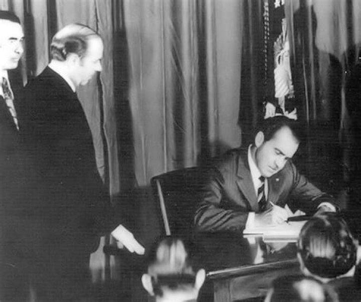When did Nixon sign OSHA into law
