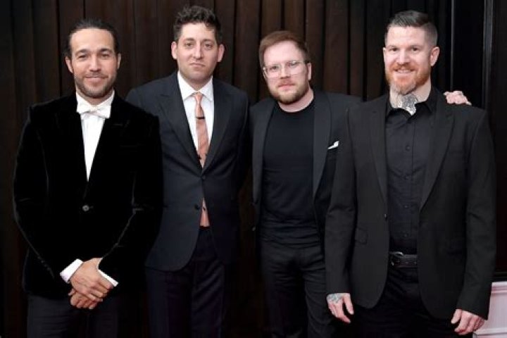 Who is the leader of Fall Out Boy