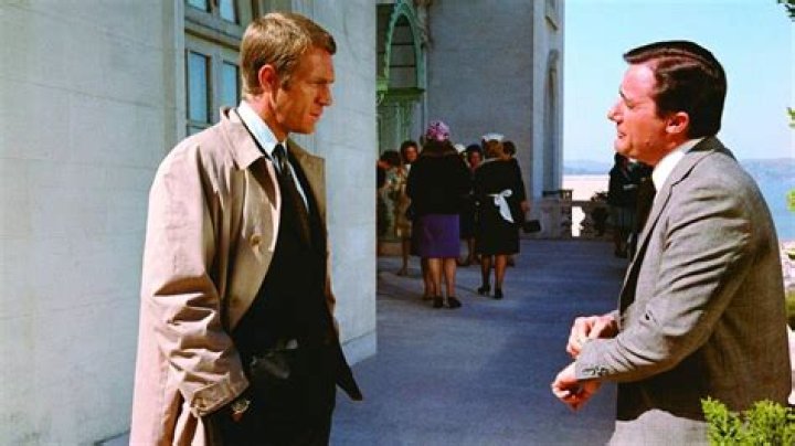 Who is Walter Chalmers in Bullitt