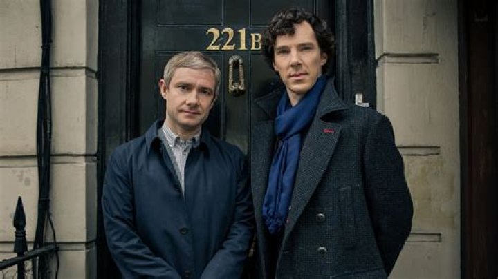 Who lives in 221b Baker Street now