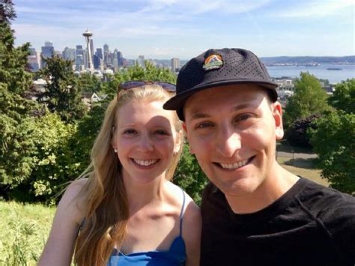 Who won the HGTV Urban Oasis 2020