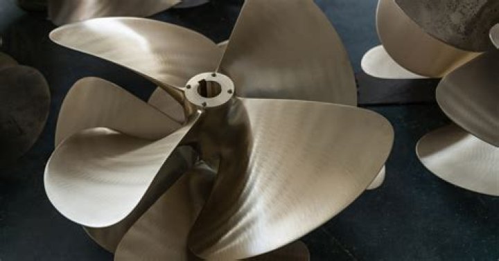 Will a stainless steel prop increase speed